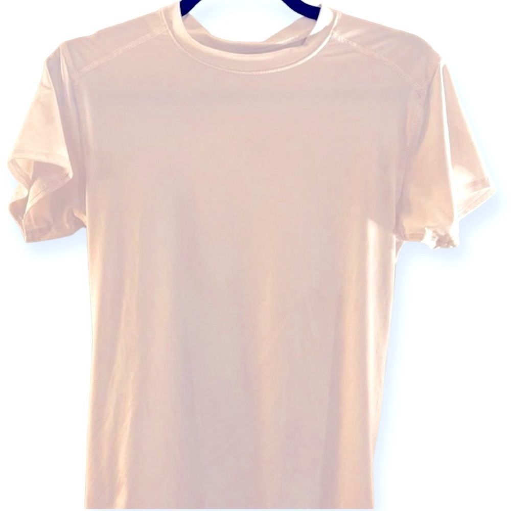 BCG Mens Compression Shirt Size M‎